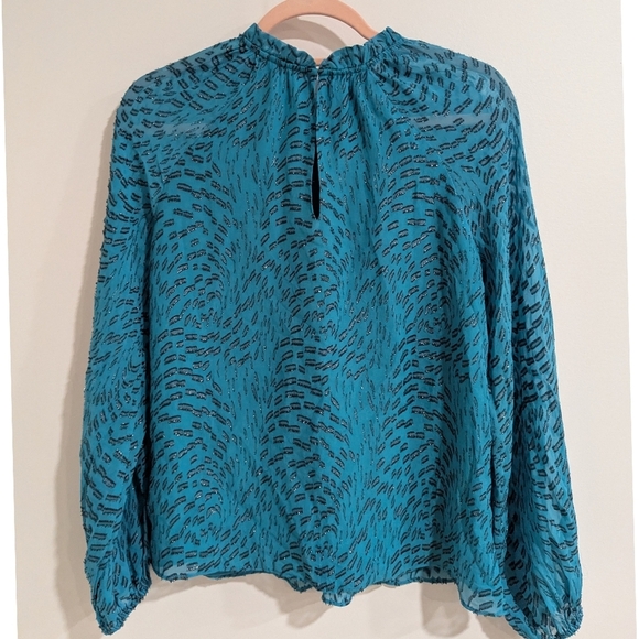 Lilly Pulitzer Caline Silk Top - Teal Bay Silk Swirl Clip - Picture 9 of 9